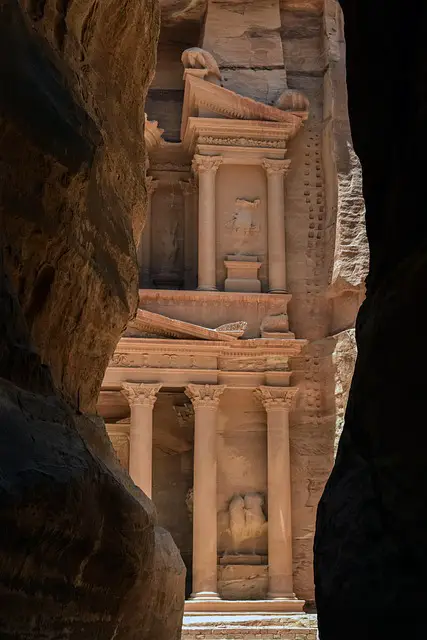 Jordan Unveiled: A Tapestry of Ancient Wonders and Culinary Delights